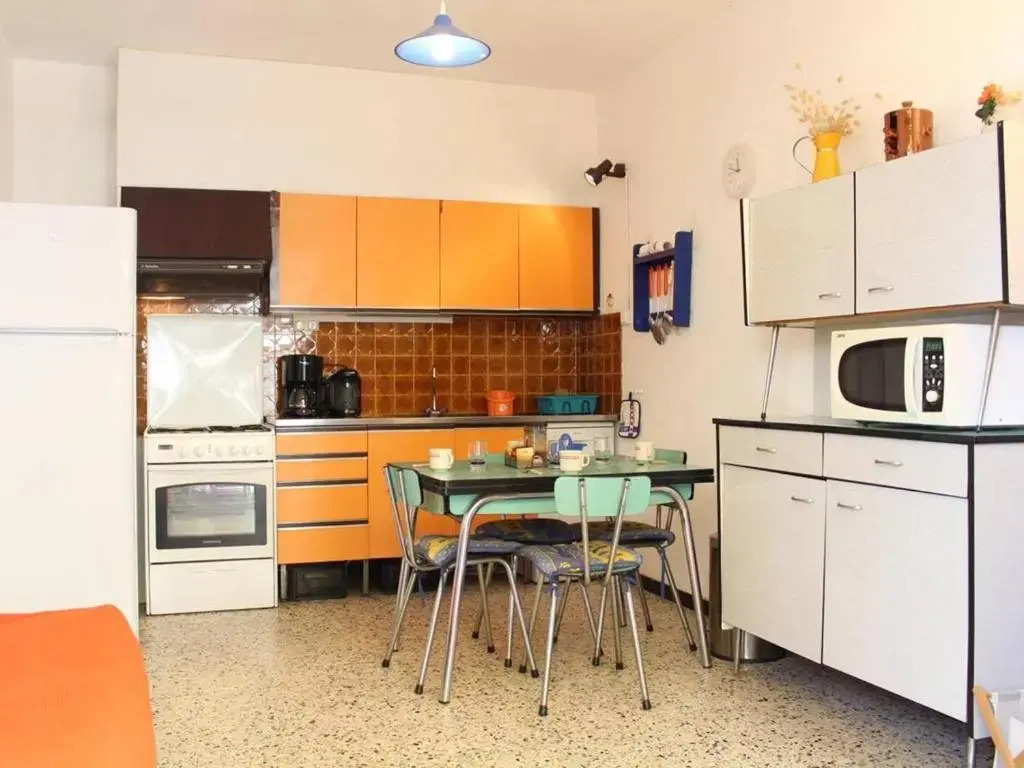 Maison cosy avec terrasse, clim et parking, à 250m de la plage - FR-1-229C-662