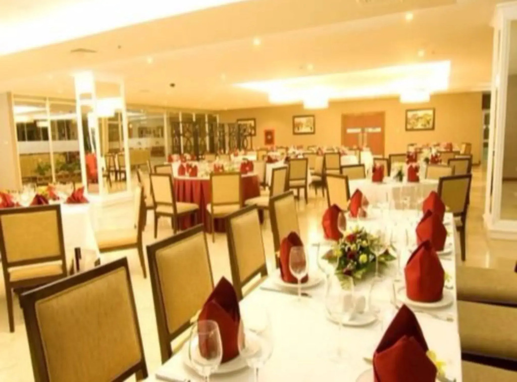 Petro Hotel