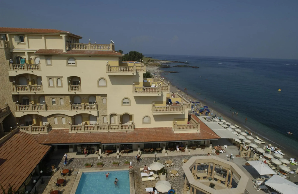 Hellenia Yachting Hotel & SPA