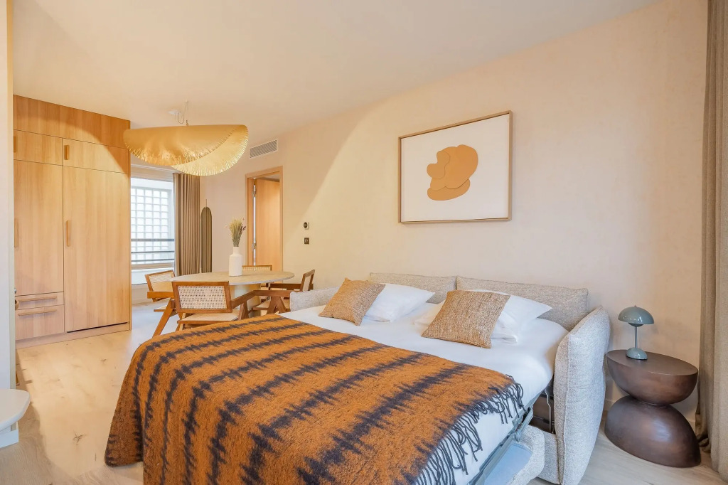Yuna Porte-Maillot - ApartHotel