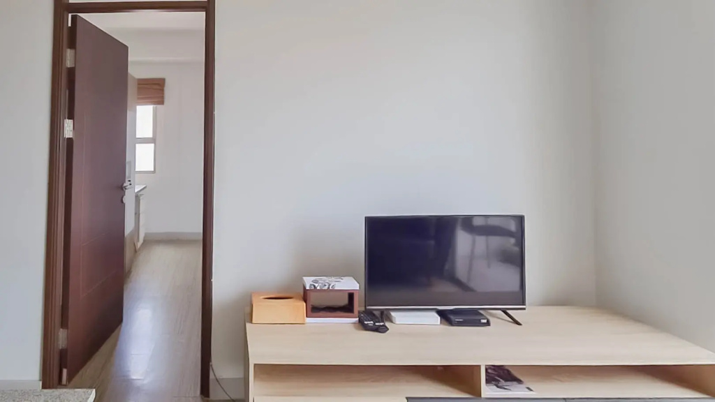 Apartment Mekarwangi Square Tower A Agus RedPartner
