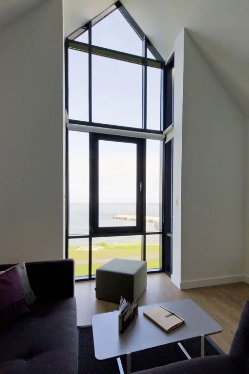 Highland - 2 Bed Luxury Apartment