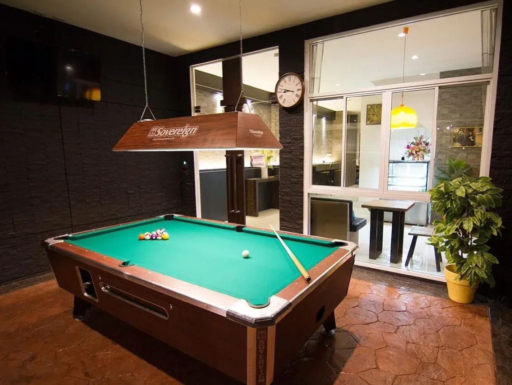 D-Box Hostel