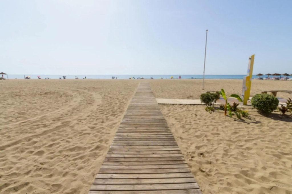 Rancho Beach @ Fuengirola - CT 153