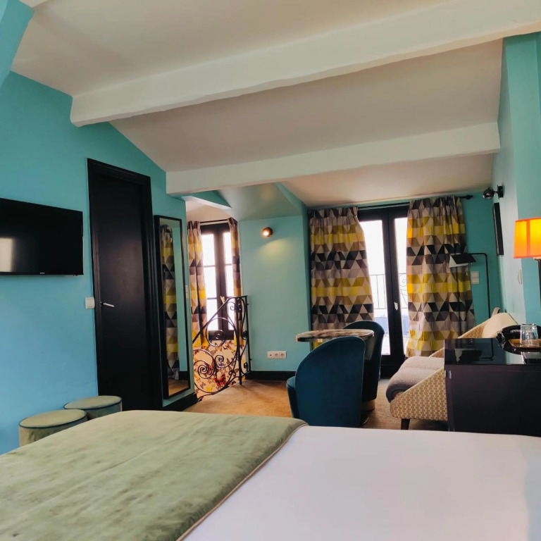 Hôtel Noir