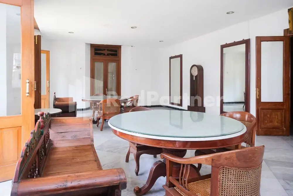 Hotel Limaran 1