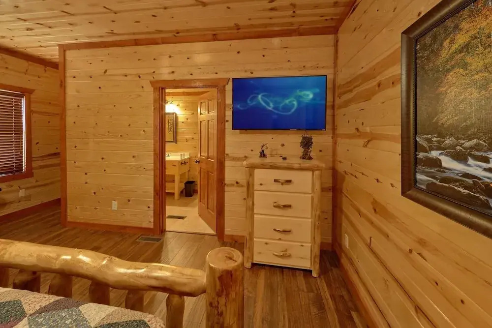 Summit Pool Lodge Apartment 6