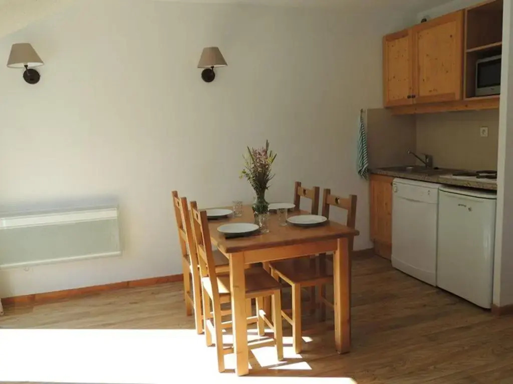 Appartement Les Orres, 1 pièce, 4 personnes - FR-1-322-125