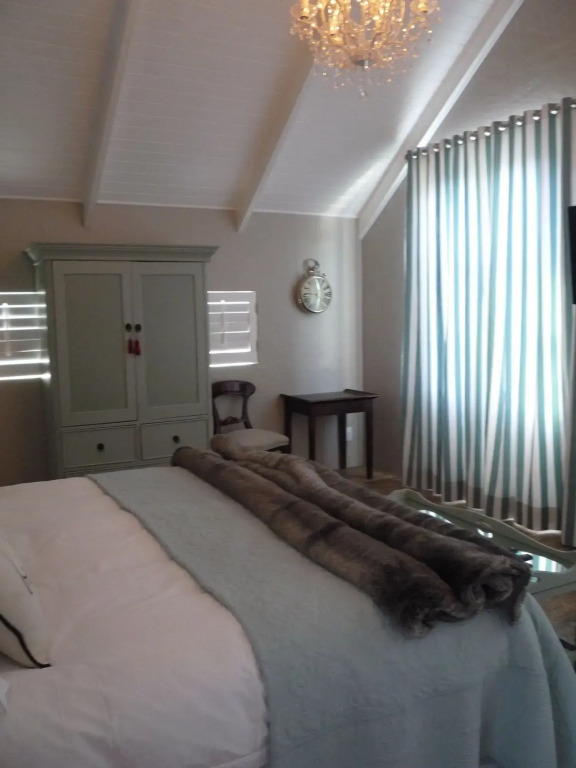 Worcester Cottage and Suite