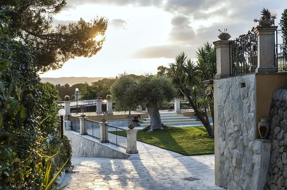 Villa Carolina