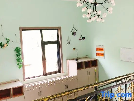 Moon Bay Qianyu Qianxi Homestay (Zhaocunli Branch)