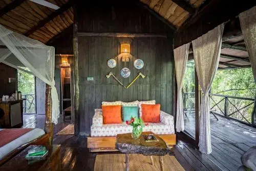 Tree House Hideway Bandhavgarh