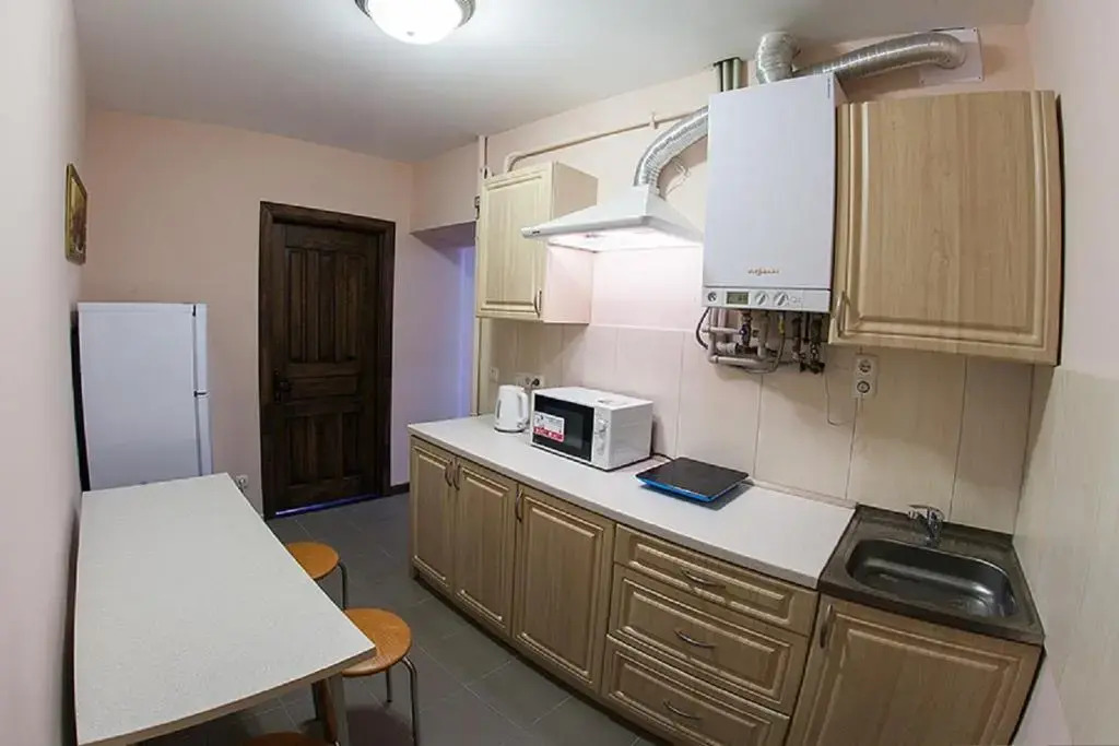 Apartamenti po vul. Vіrmens'ka 12/5