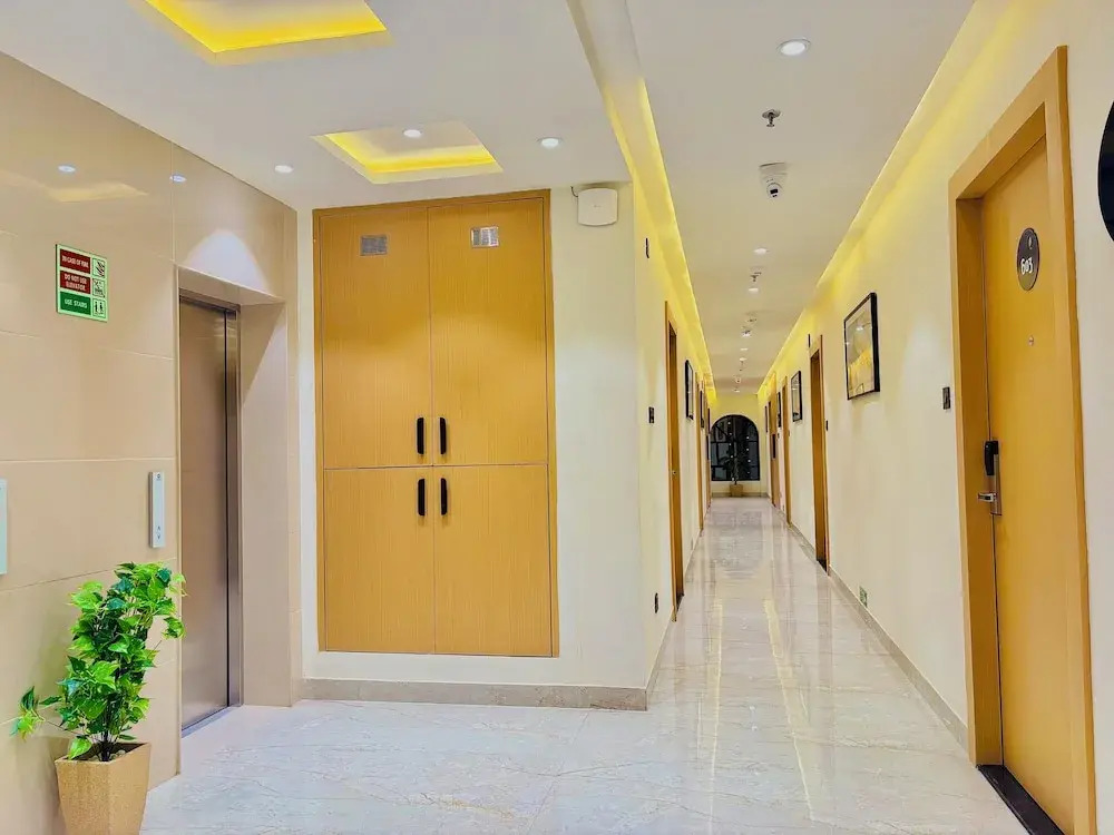 Zip by Spree Hotels R Group Kota - Near Coaching Hub & Oxy Park