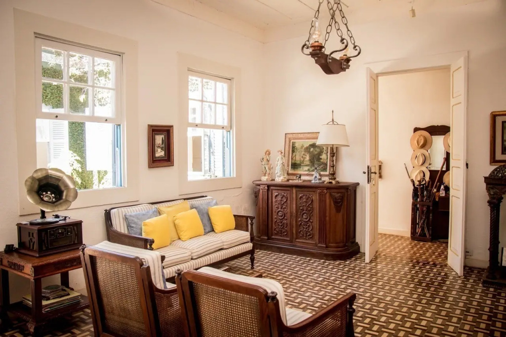 Estancias Duvivier Hotel