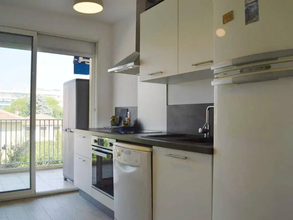 Appartement Antibes, 2 pièces, 4 personnes - FR-1-252-129