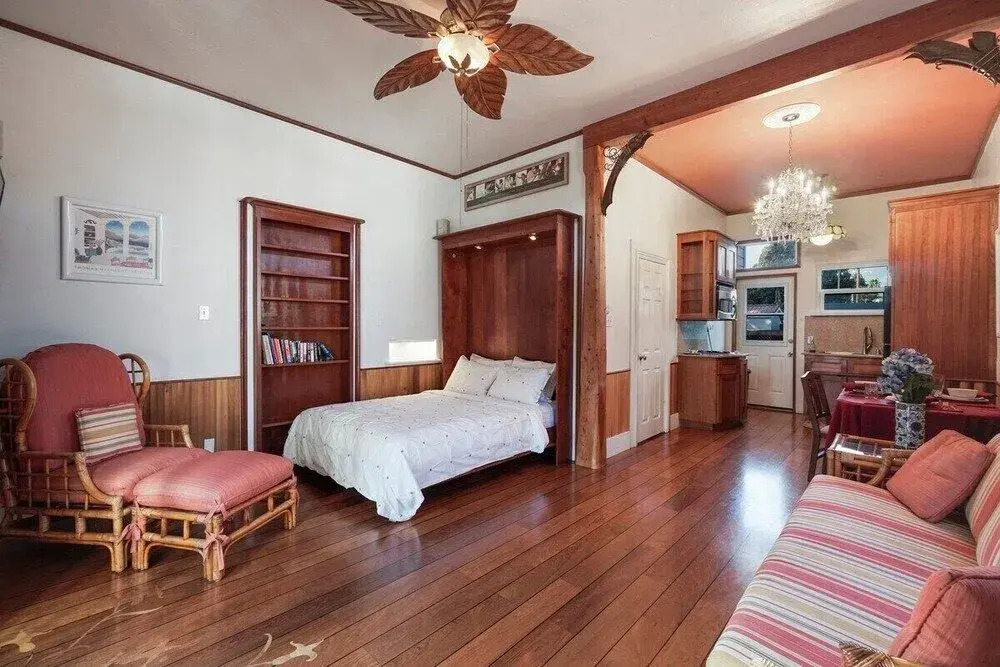 Sunny Studio Near Downtown San Jose