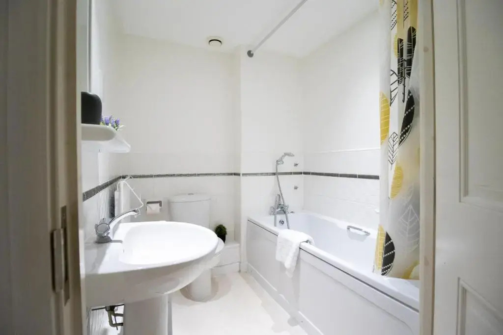 Brookvale Apartment by Southwest Rooms - Free Parking & Netflix