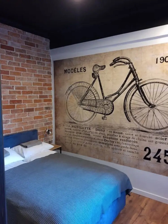 Star 66 East by Cracow Moods. Loft2b