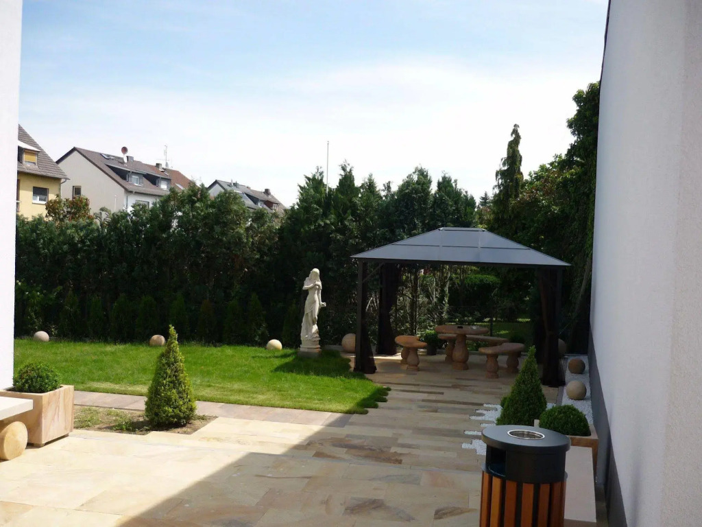 Naam Hotel & Apartments Frankfurt City-Messe Airport