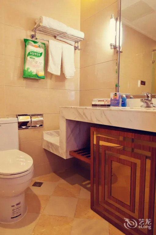 Chengdu Babao Grand Hotel