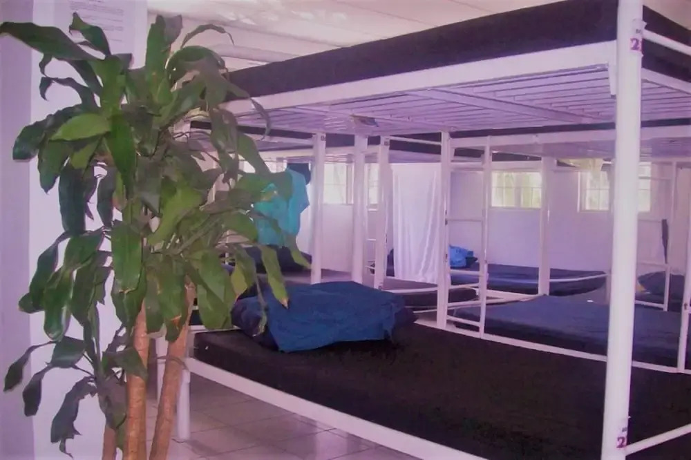 Luneta Dormitory - Hostel (Caters to Men)