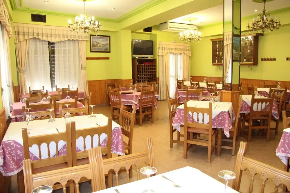 Hostal cazalegas