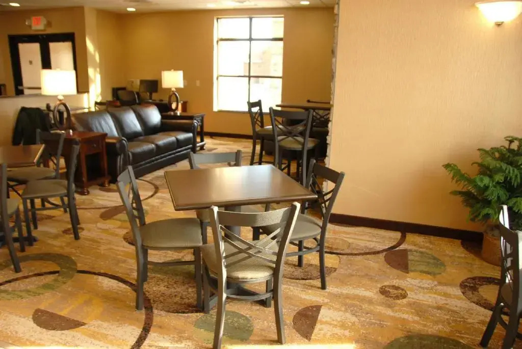 Comfort Inn & Suites Marquette - Prairie du Chien