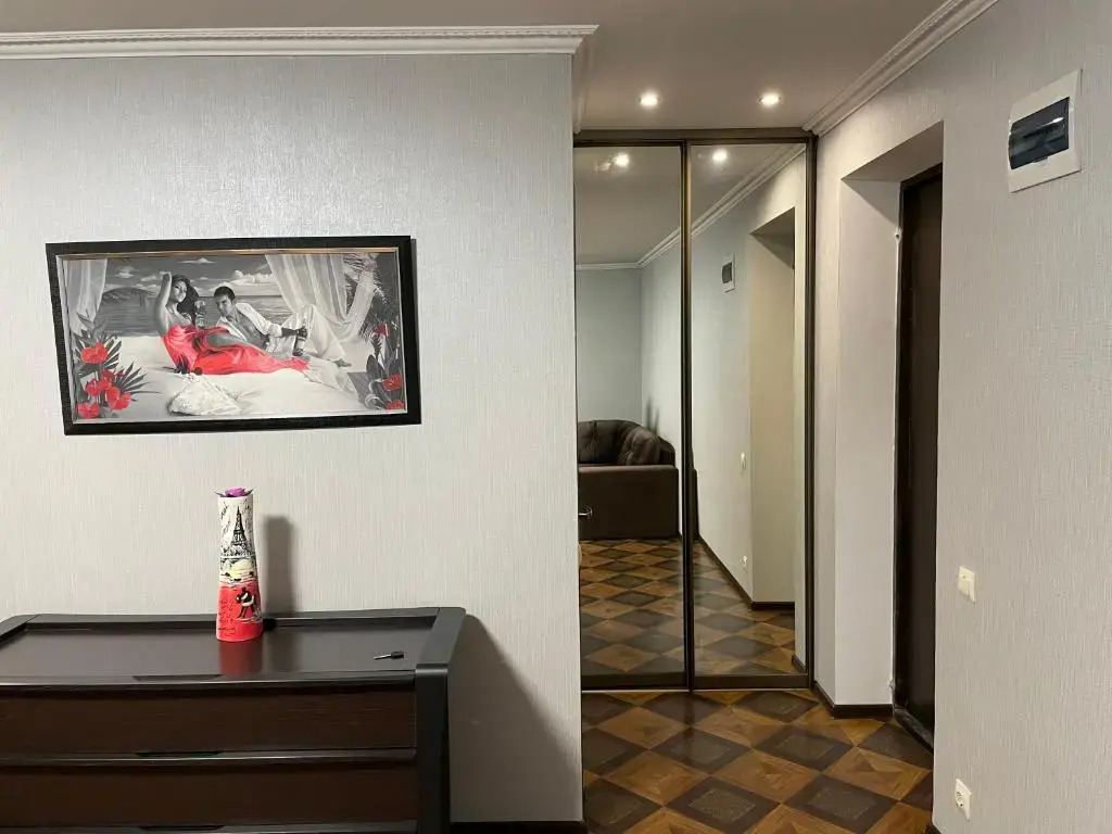 Studio at Vardaniya 7