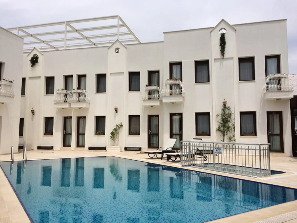 Costa Asmin Hotel