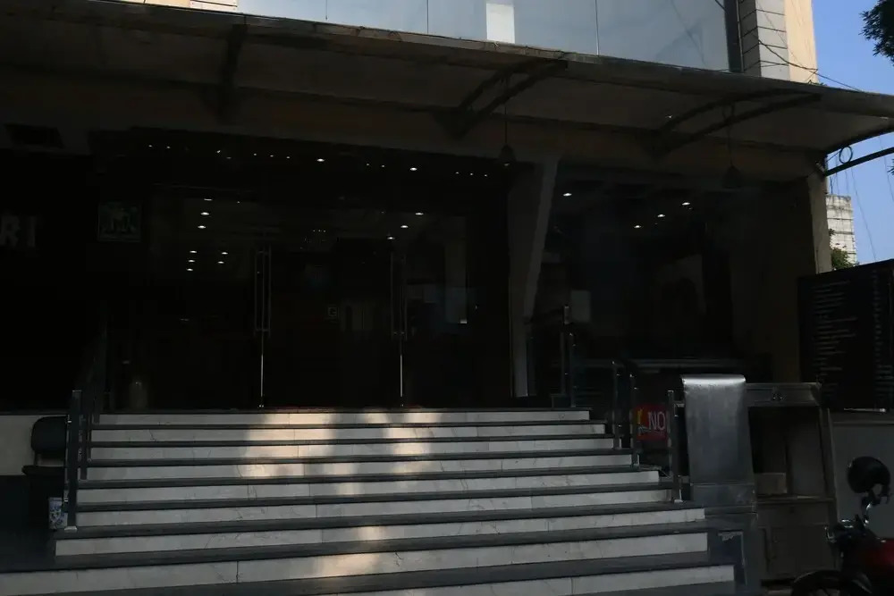 Hotel Johri Regency