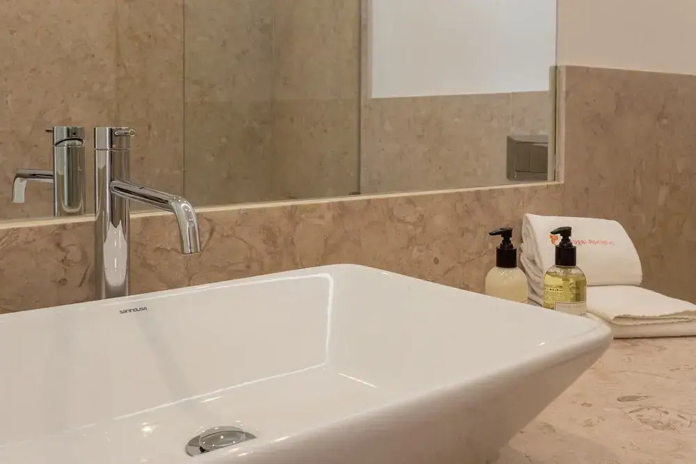 Chiado-apartment-holiday-rental-in-lisbon