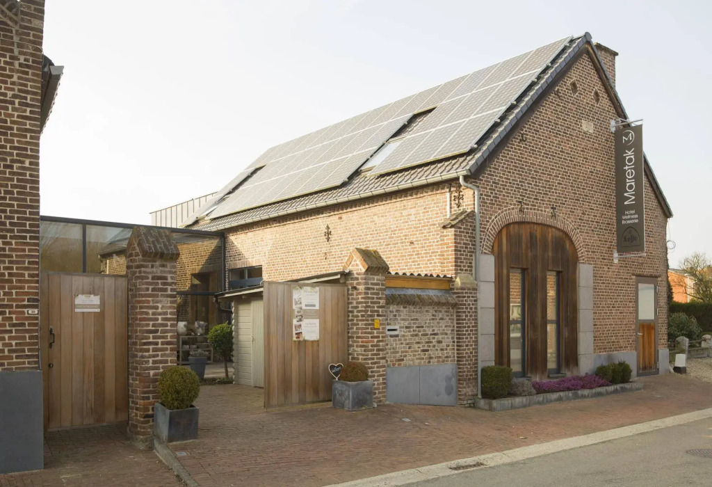 Hotel De Maretak