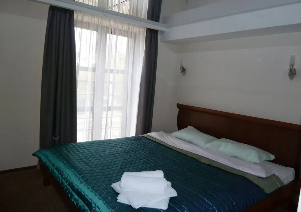 Dream Hotel
