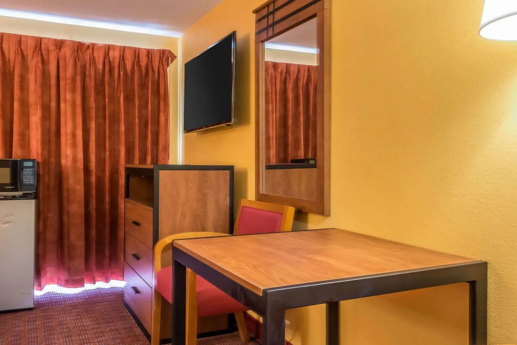 Relax Inn