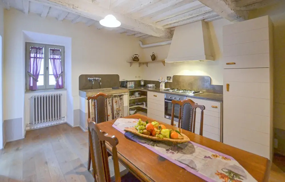 Beautiful Apartment in Cetona With 2 Bedrooms and Wifi