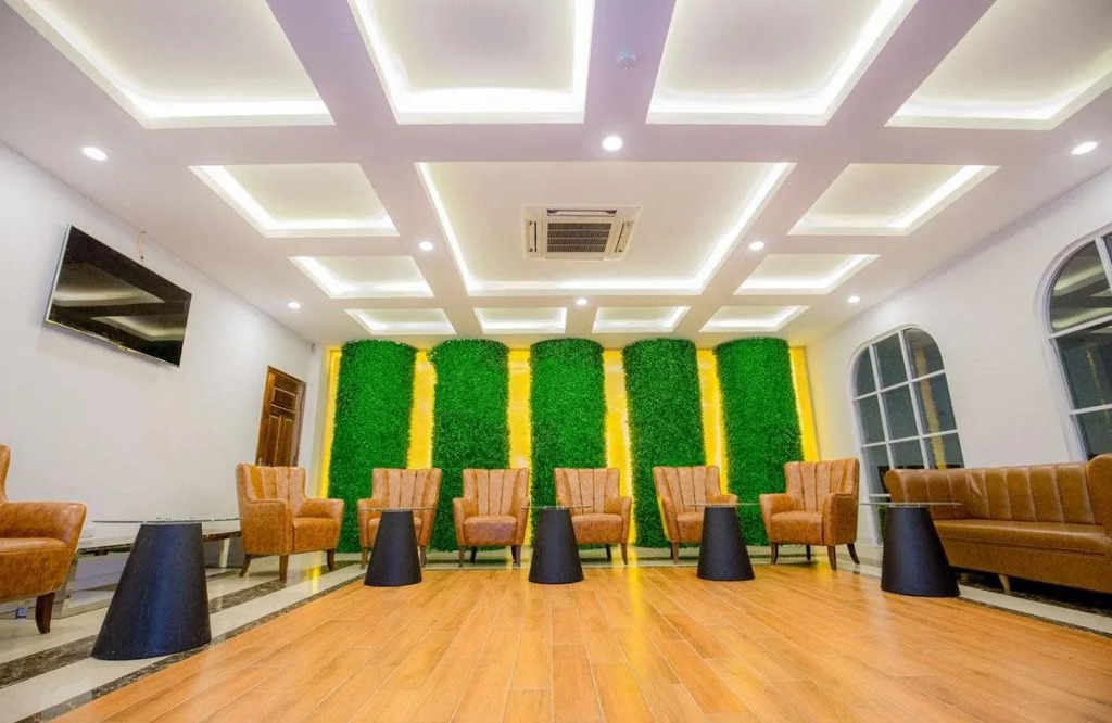 Avenue Hotel Sam Son