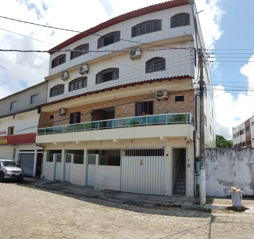 Hotel 6 Irmaos
