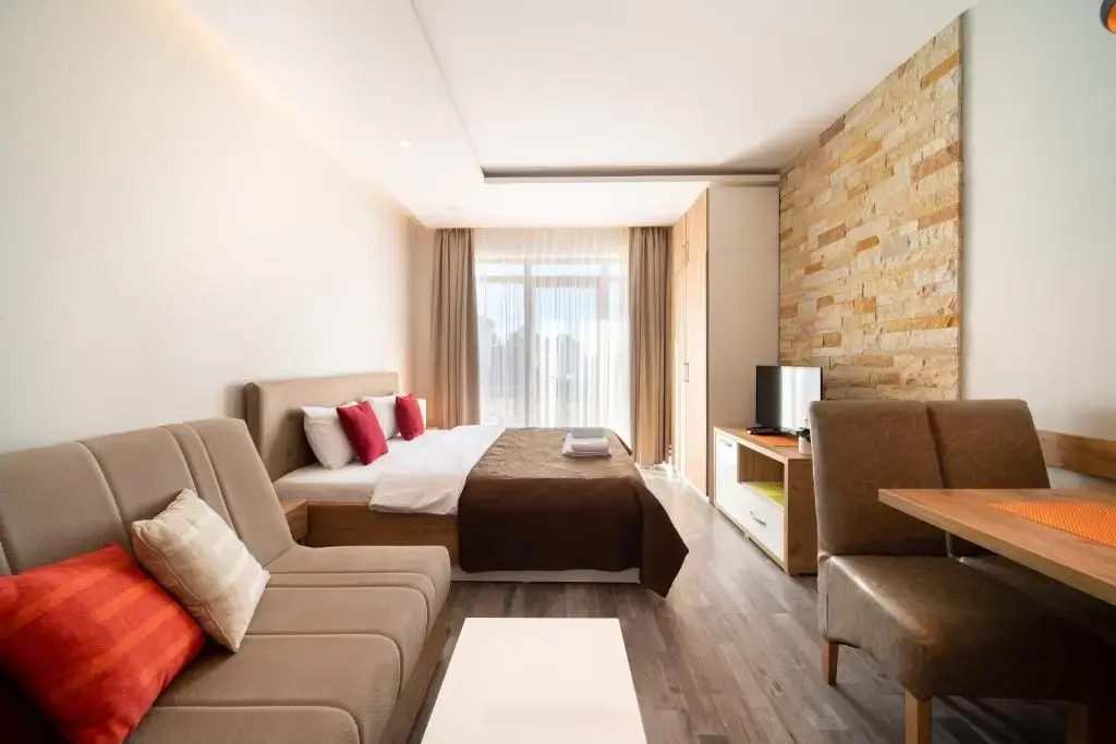 Premier 1 - Milmari Resort