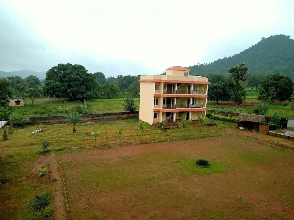 Utopia Resort
