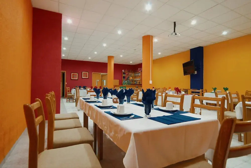 HOTEL EL CONQUISTADOR MONARCA