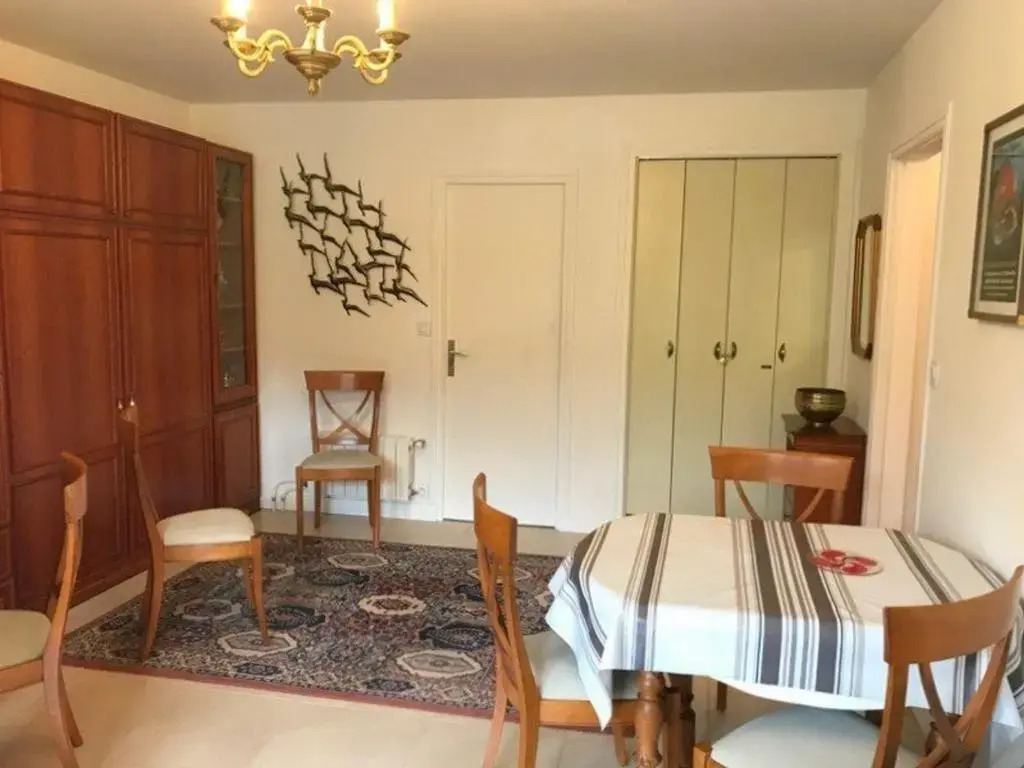 Appartement Saint-Jean-de-Luz, 1 pièce, 2 personnes - FR-1-4-521