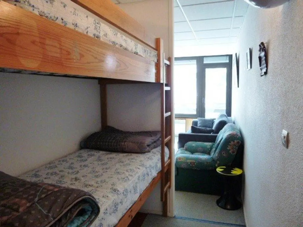 Appartement Arette, 2 pièces, 6 personnes - FR-1-602-52