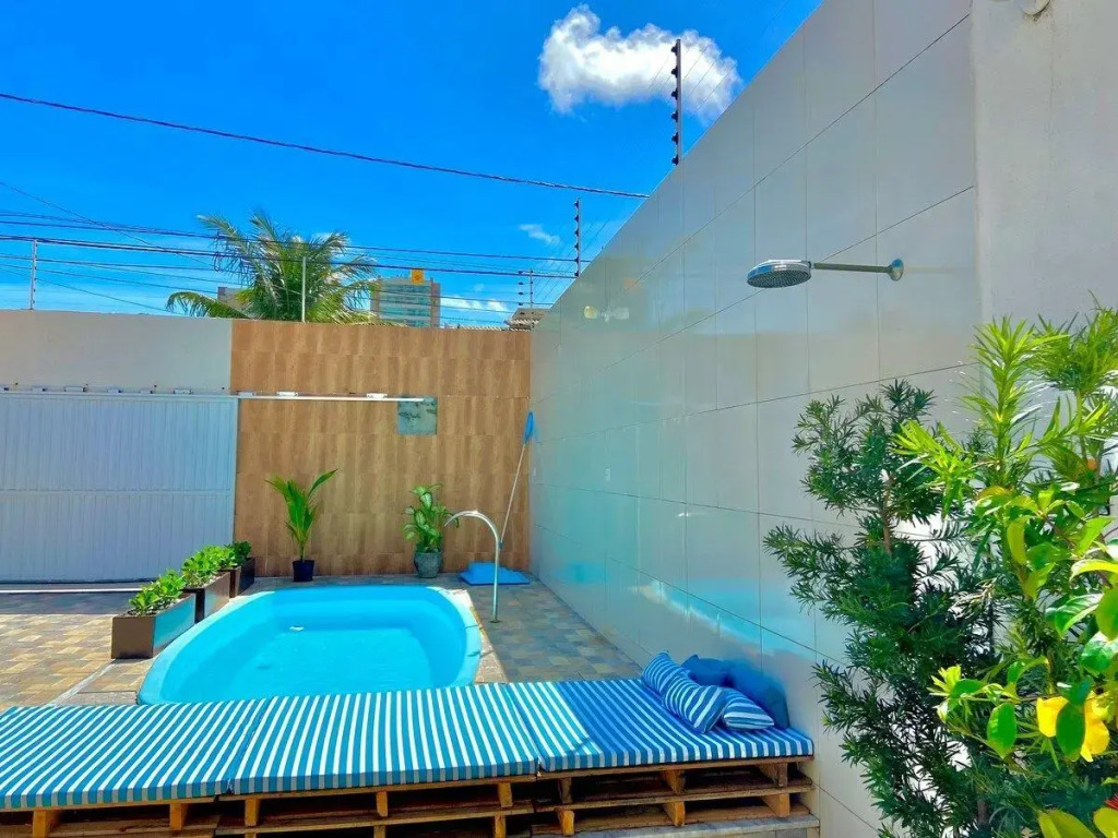Suite Top, Piscina, Wifi 300mb, 100m Da Praia