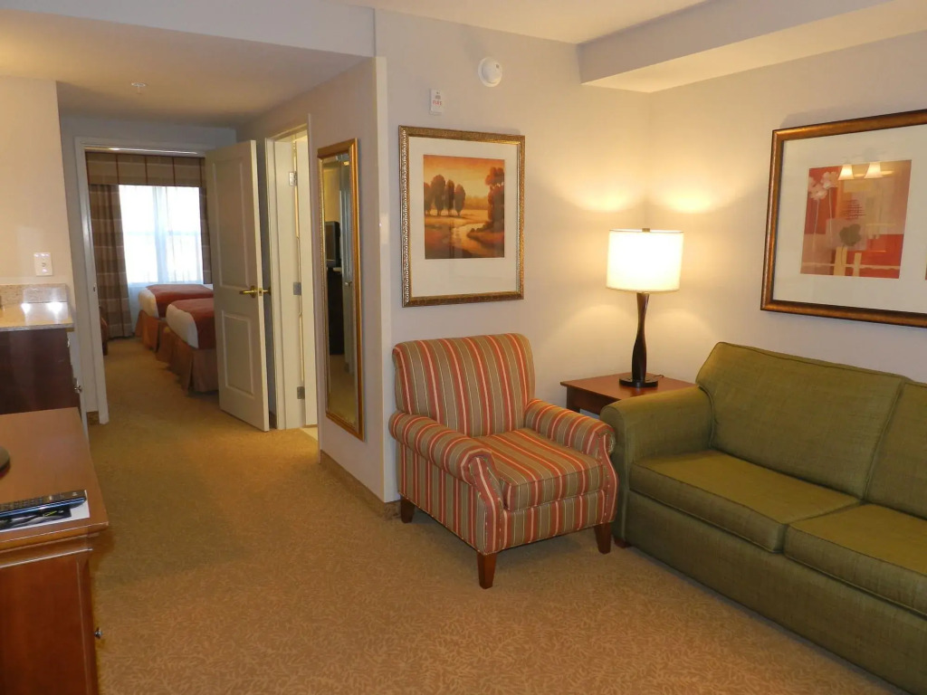 Country Inn & Suites by Radisson, Tuscaloosa, AL