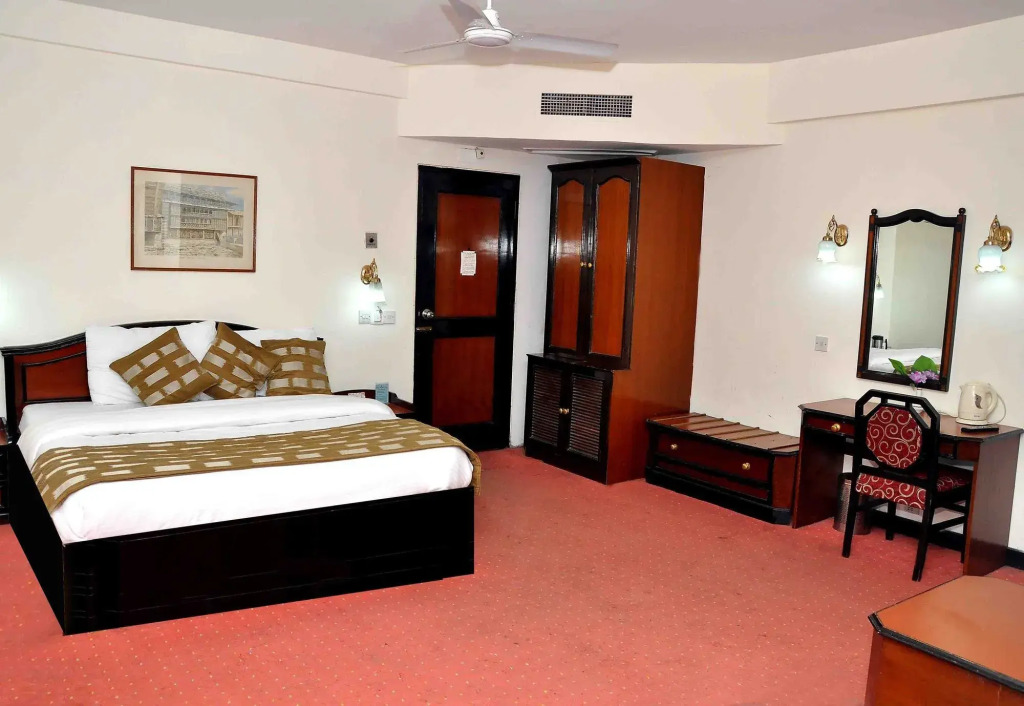 Hotel Asia The Dawn