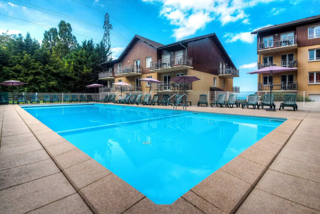 Zenitude Evian Les Terrasses du Lac, an Ascend Collection Hotel