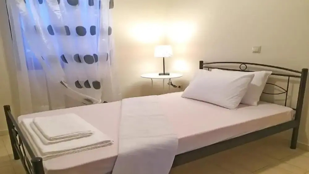 Glyfada Villas ||