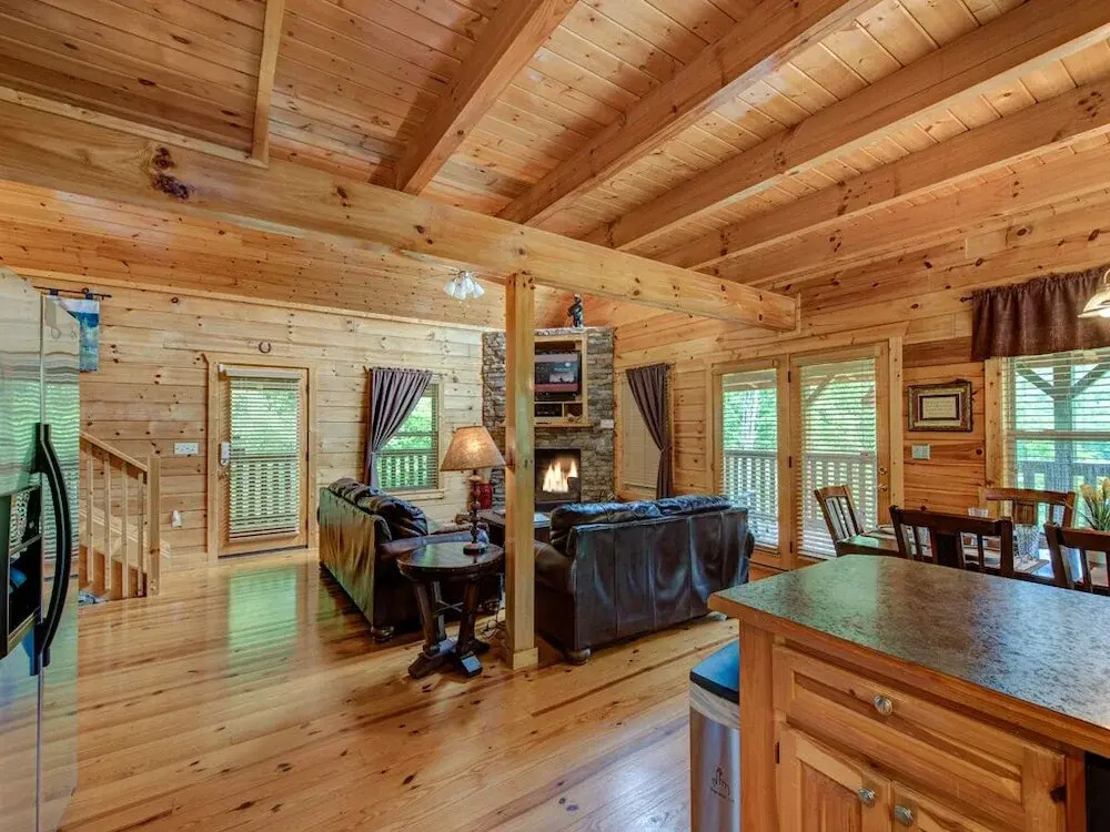 Triple Mountain View - Three Bedroom Cabin