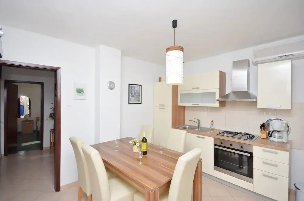 Apartment Gordan